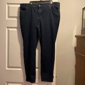 Your going to love these jeggings! Chicos, size 4R (18/20), dark blue, jegging!
